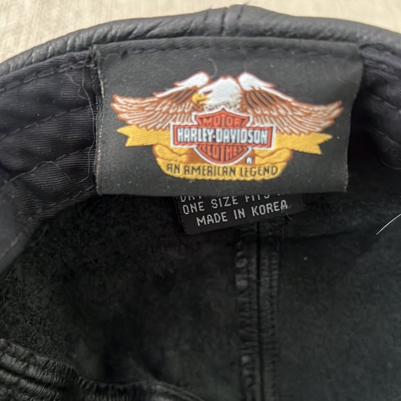 AUTHENTIC-VINTAGE 💯 LEATHER HARLIE-DAVIDSON HAT AND WALLET - Picture 5 of 11